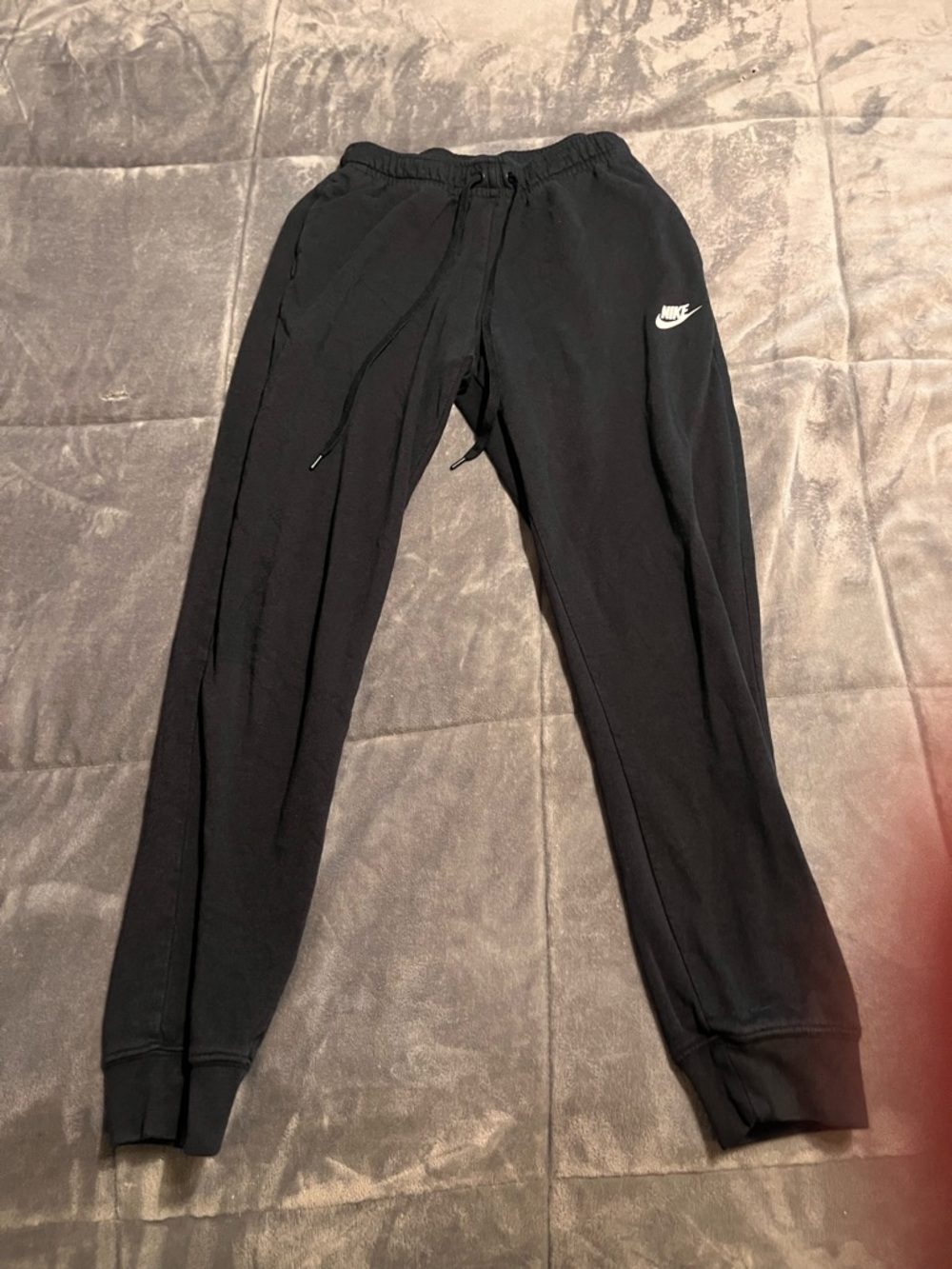 Nike Black Kids Jogger Sweatpants with White Swoosh size small 10/12